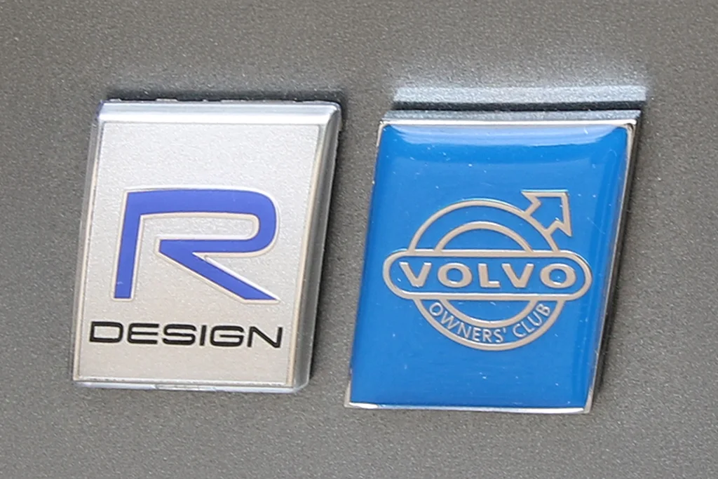 Blue Boot Badge featuring the Volvo Owners Club logo in silver